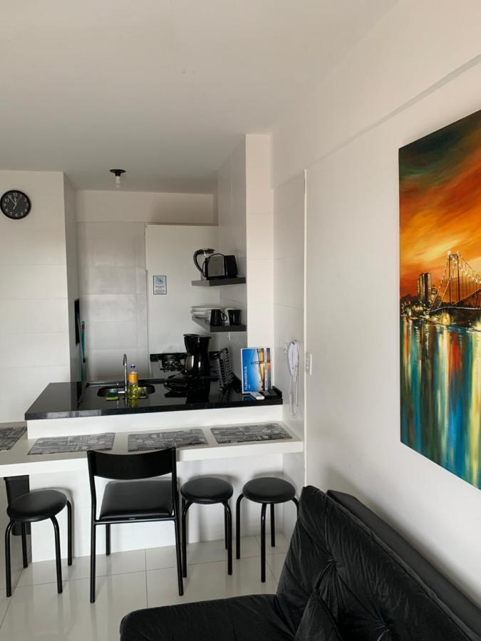 Apartamento Com Vista Do Mar Em Residencial Com Piscina Florianópolis Exteriér fotografie